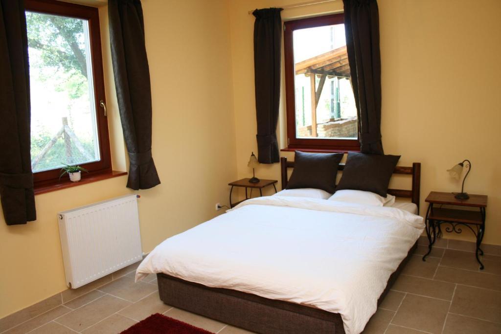 Malomdulo Farmhaz Guest House Pilisborosjenő Rom bilde